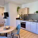 Living & Serviced By Blauer Wolf Lejlighed Gunzenhausen