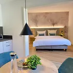 Living & Serviced By Blauer Wolf * Gunzenhausen