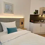 Living & Serviced By Blauer Wolf * Gunzenhausen