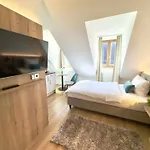 Living & Serviced By Blauer Wolf * Gunzenhausen
