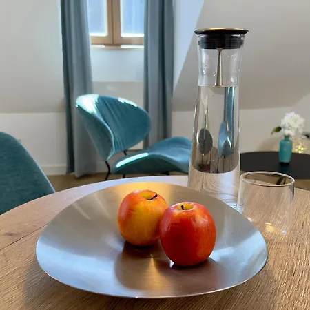Living & Serviced By Blauer Wolf Apartment *