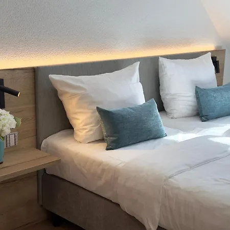 Living & Serviced By Blauer Wolf * Gunzenhausen