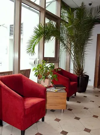 Apartment Living & Serviced By Blauer Wolf