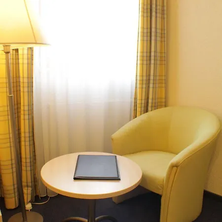 Apartment Living & Serviced By Blauer Wolf *