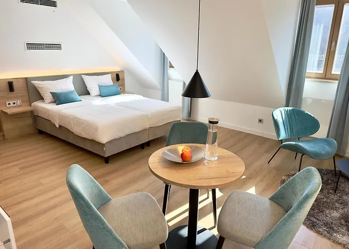 Apartment Living & Serviced By Blauer Wolf