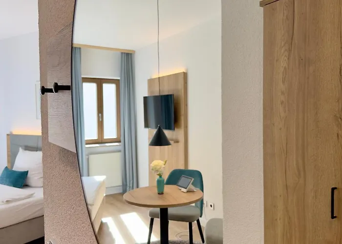 Apartment Living & Serviced By Blauer Wolf *
