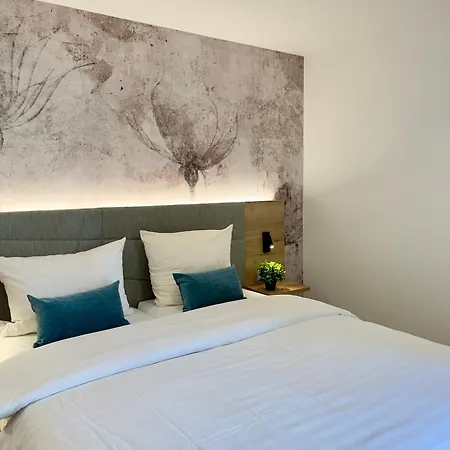 Living & Serviced By Blauer Wolf Apartamento