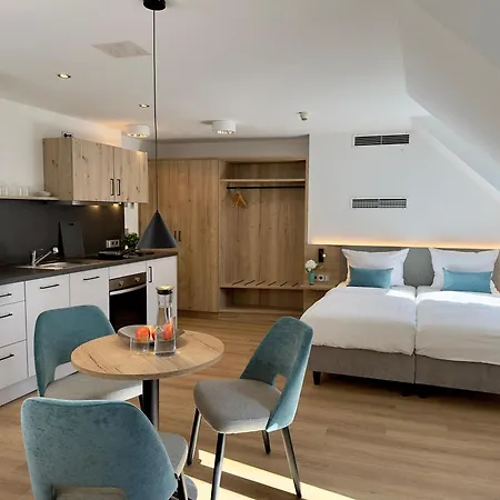 Living & Serviced By Blauer Wolf Apartamento Gunzenhausen