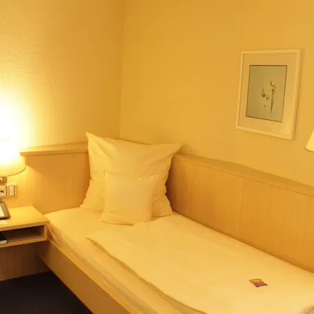 Living & Serviced By Blauer Wolf Apartamento