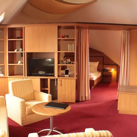 Living & Serviced By Blauer Wolf Apartamento *
