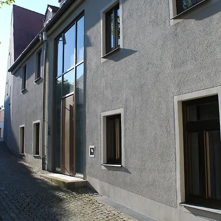Living & Serviced By Blauer Wolf Apartamento