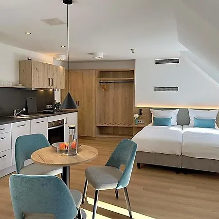 Living & Serviced By Blauer Wolf Apartment Gunzenhausen