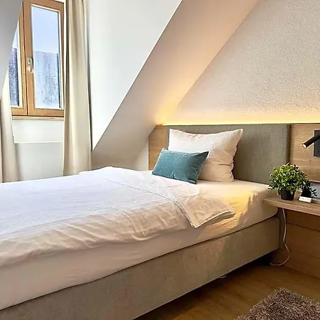 Living & Serviced By Blauer Wolf * Gunzenhausen