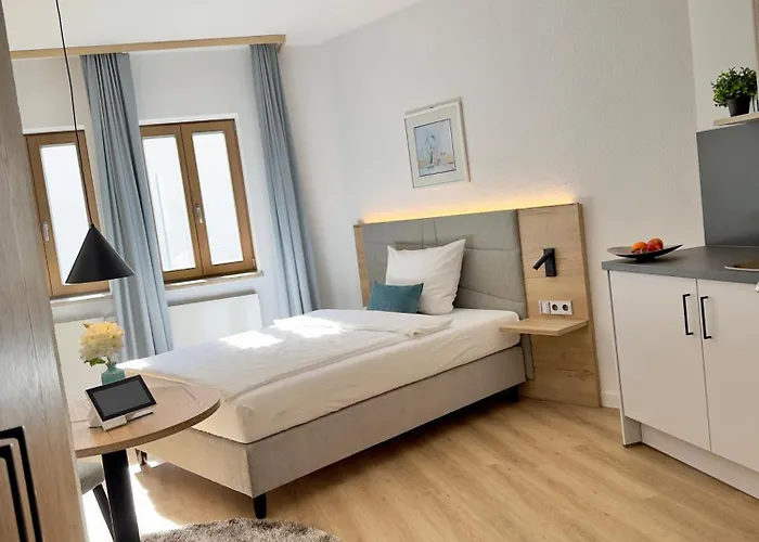 Living & Serviced By Blauer Wolf * Gunzenhausen
