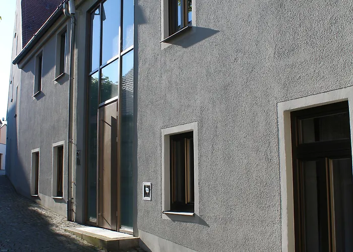 Living & Serviced By Blauer Wolf Apartmán