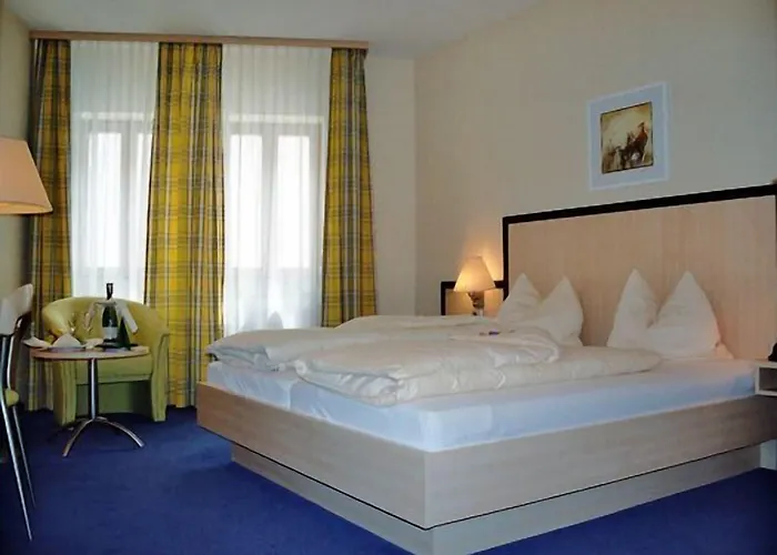 Living & Serviced By Blauer Wolf Apartmán *